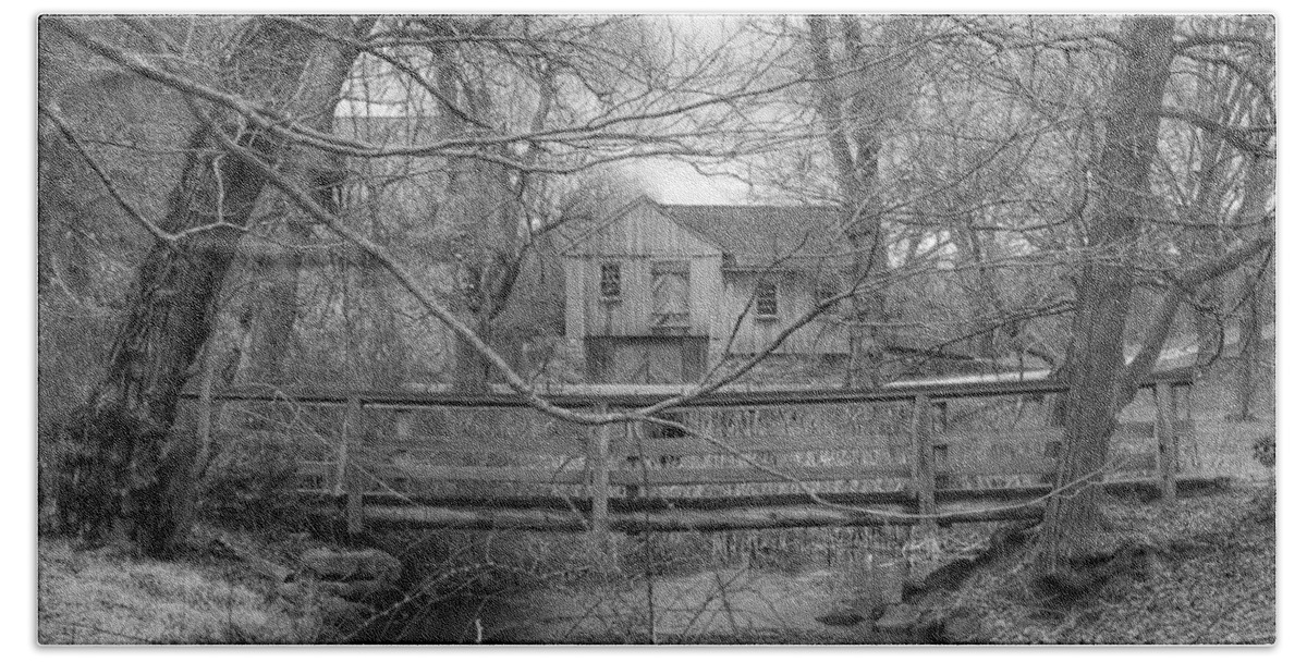 Waterloo Village Bath Towel featuring the photograph Wooden Bridge Over Stream - Waterloo Village by Christopher Lotito