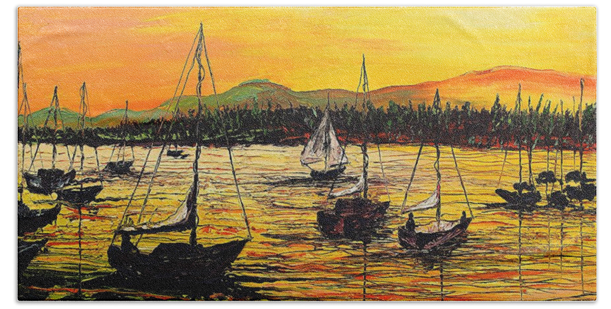  Hand Towel featuring the painting Yellow Sails Of Columbia River by James Dunbar