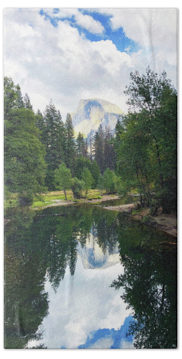 Skyline Bath Towel featuring the photograph Yosemite classical view by Silvia Marcoschamer