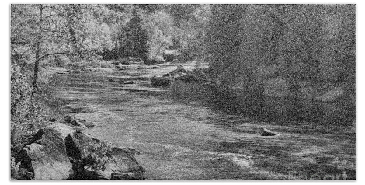 Youghiogheny River Hand Towel featuring the photograph Youghiogheny River Fall Foliage Black And White by Adam Jewell