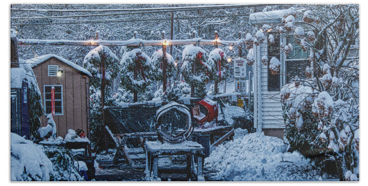 Snow Bath Towel featuring the photograph Chrstmas Tree Lot #1 by Scott Hufford