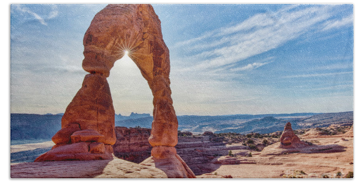 Delicate Arch Arches National Park Utah Bath Towel featuring the photograph Delicate Arch Arches National Park Utah #1 by Dustin K Ryan