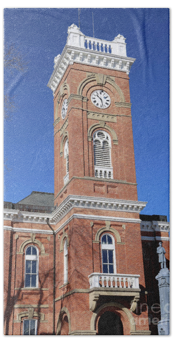 Fulton County Courthouse Bath Towel featuring the photograph Fulton County Courthouse Wauseon Ohio 9859 #1 by Jack Schultz