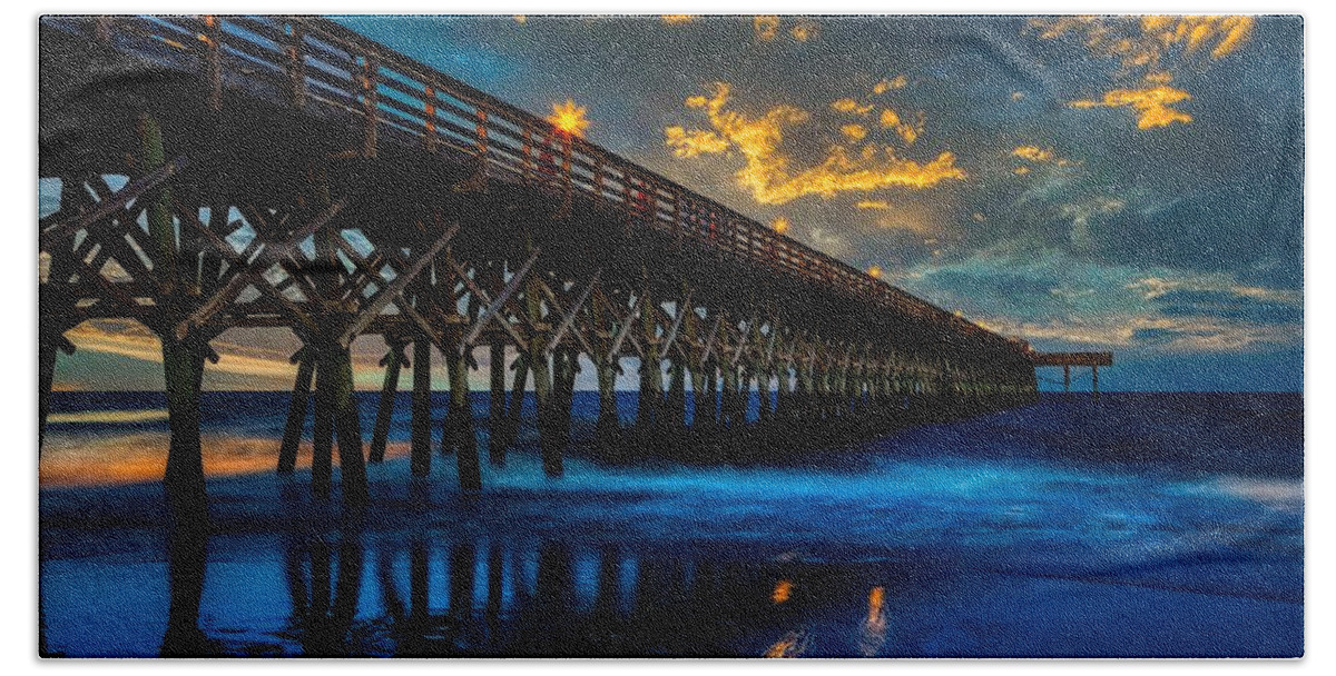 Second Avenue Pier Hand Towel featuring the photograph Second Avenue Pier At Sunset - Myrtle Beach, South Carolina #1 by Mountain Dreams