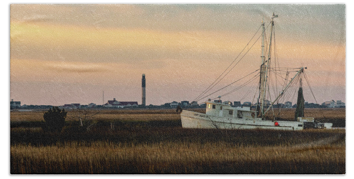 Southport Hand Towel featuring the photograph Southport Morning #1 by Nick Noble