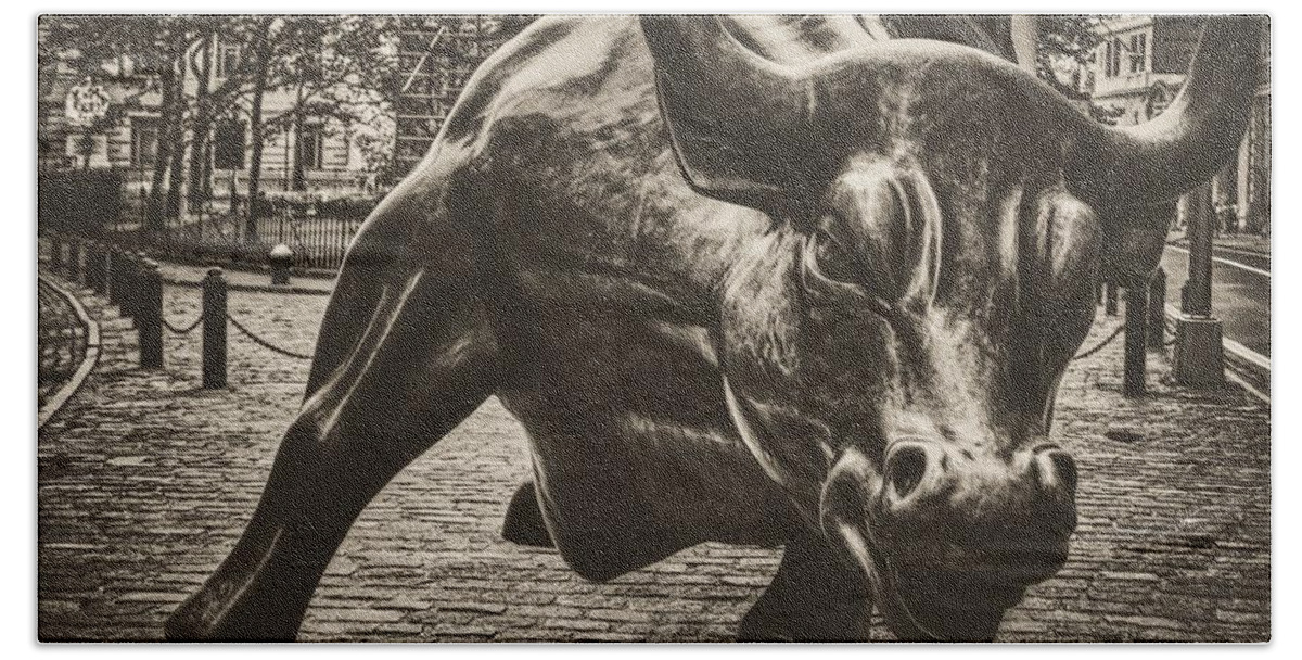 Bull Bath Towel featuring the photograph The Wall Street Bull #1 by Mountain Dreams
