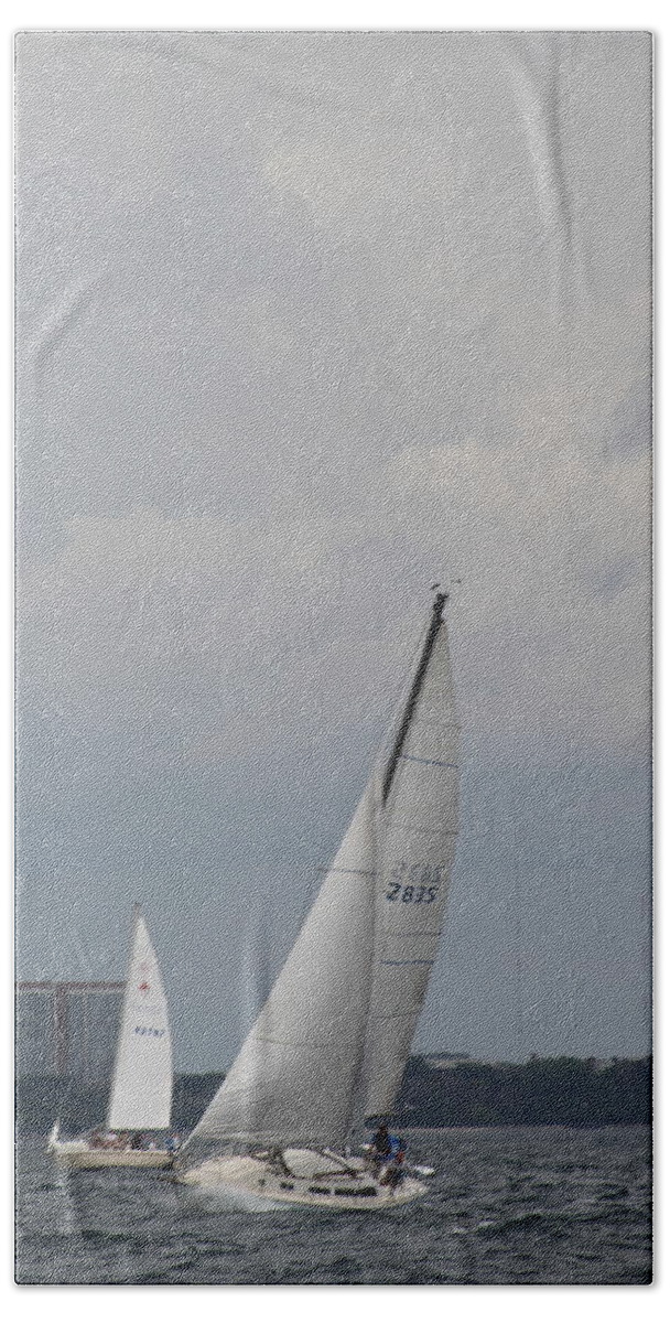  Bath Towel featuring the photograph The race #114 by Jean Wolfrum