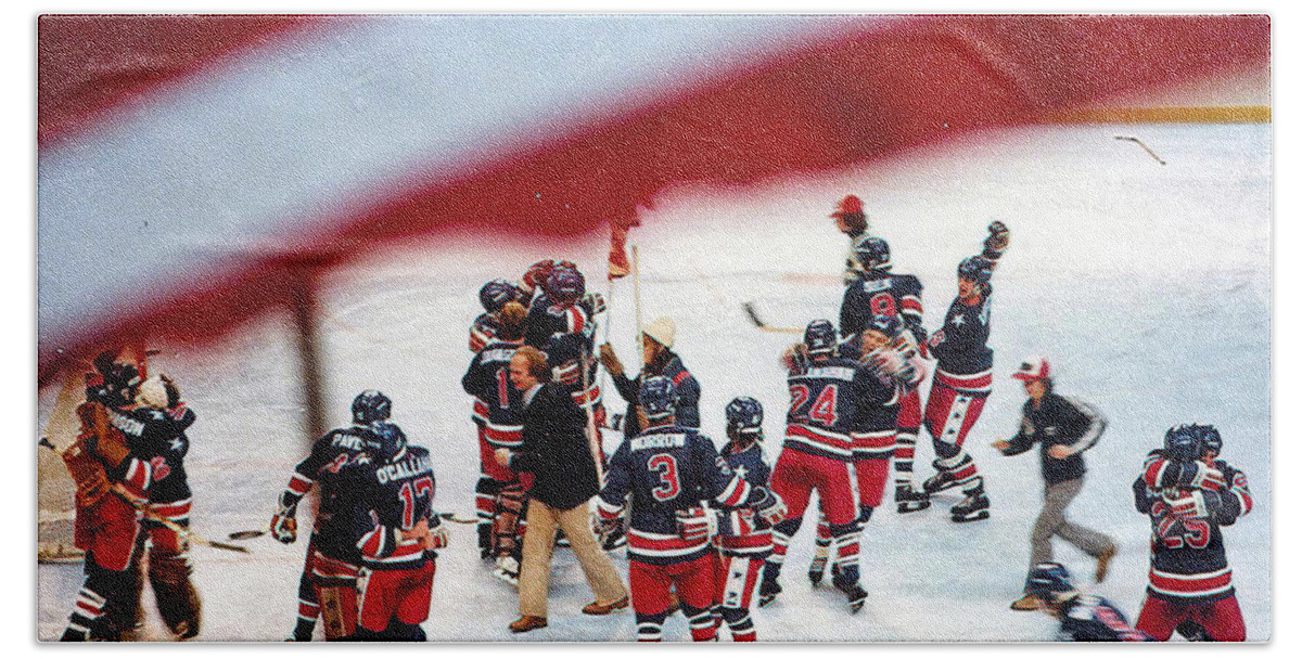 Hockey Bath Towel featuring the photograph 1980 Olympic Hockey Miracle On Ice Team by Russel Considine