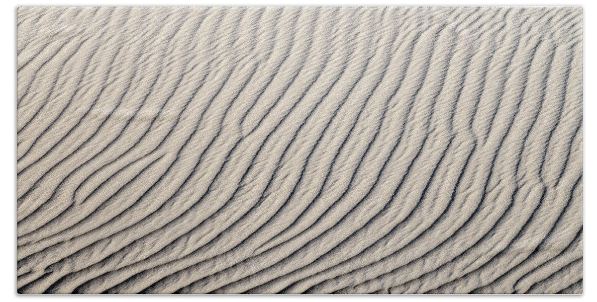Sand Bath Towel featuring the photograph Background of sand dunes by Mikhail Kokhanchikov