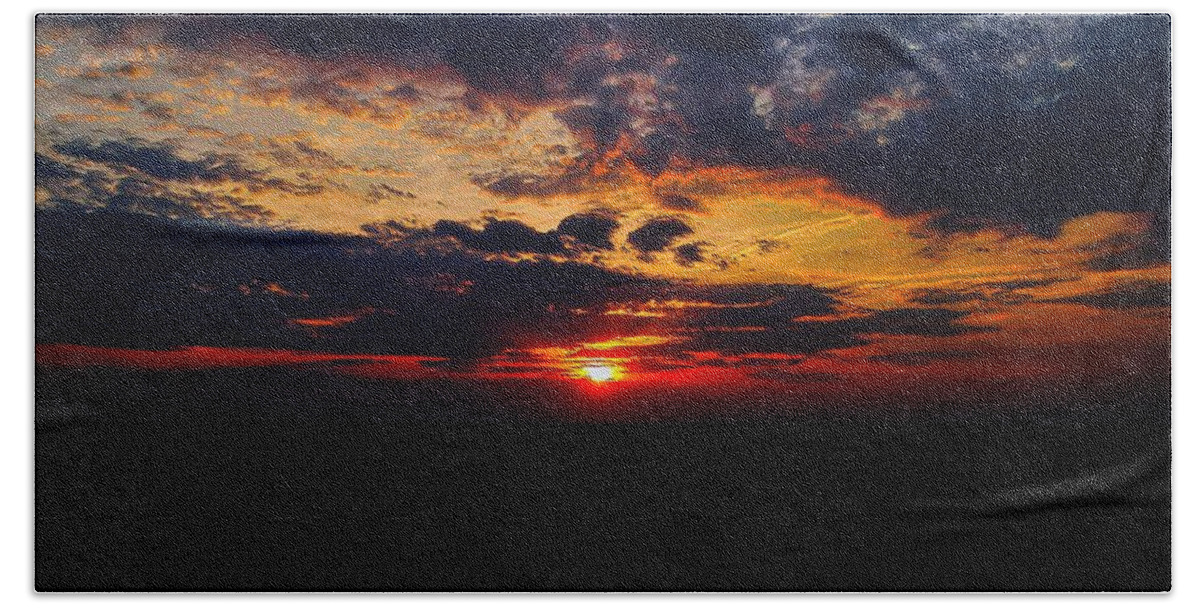  Bath Towel featuring the photograph Sunset #2 by Stephen Dorton