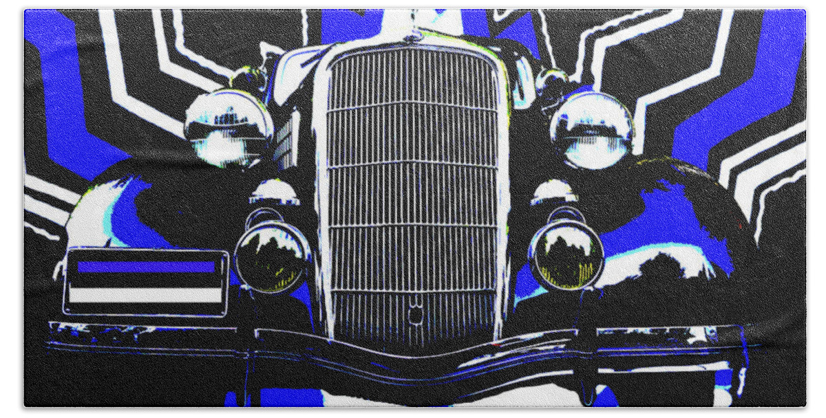 Classic Car Bath Towel featuring the photograph 1935 Ford 21x by Cathy Anderson