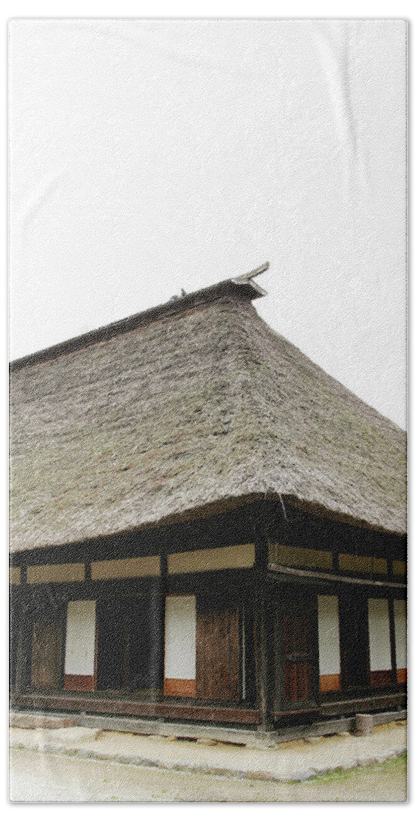 Old Folk House Bath Towel featuring the photograph Old Japanese house #4 by Kaoru Shimada