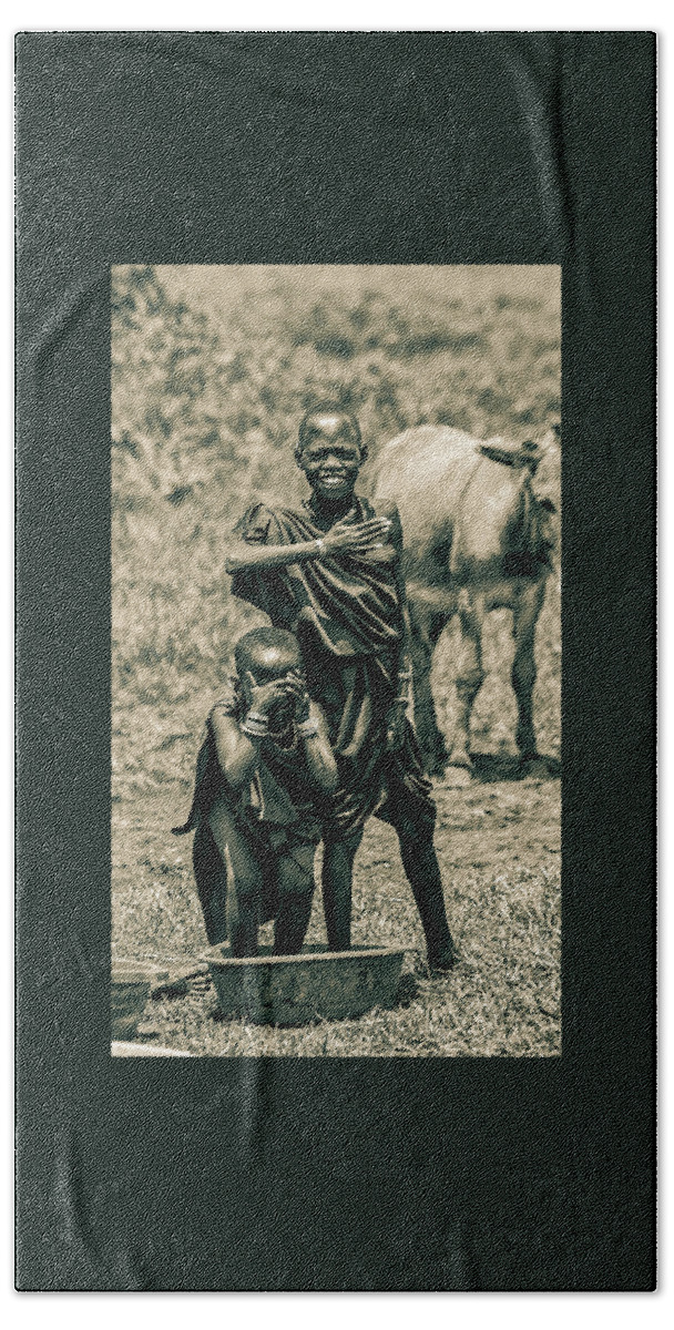 Ngorongoro Maasai Tanzania Bath Towel featuring the photograph Maasai Children Playing TZA 4322 by Amyn Nasser