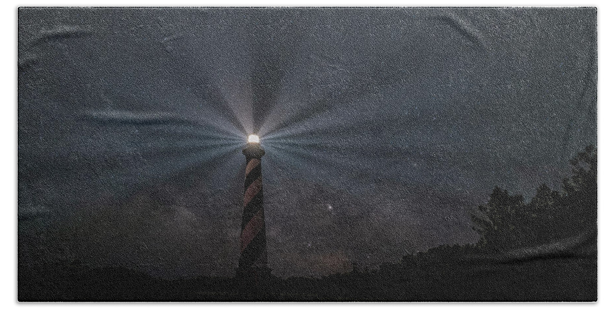 North Carolina Hand Towel featuring the photograph See The Light #5 by Robert Fawcett