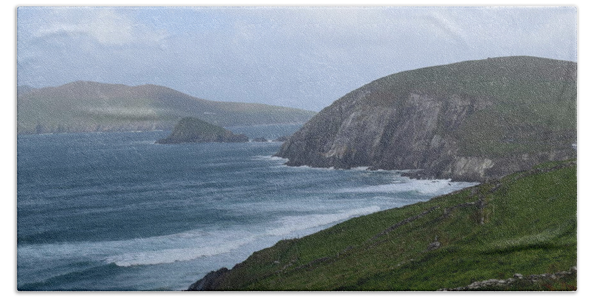Ireland Hand Towel featuring the photograph Dingle Peninsula #7 by Curtis Krusie