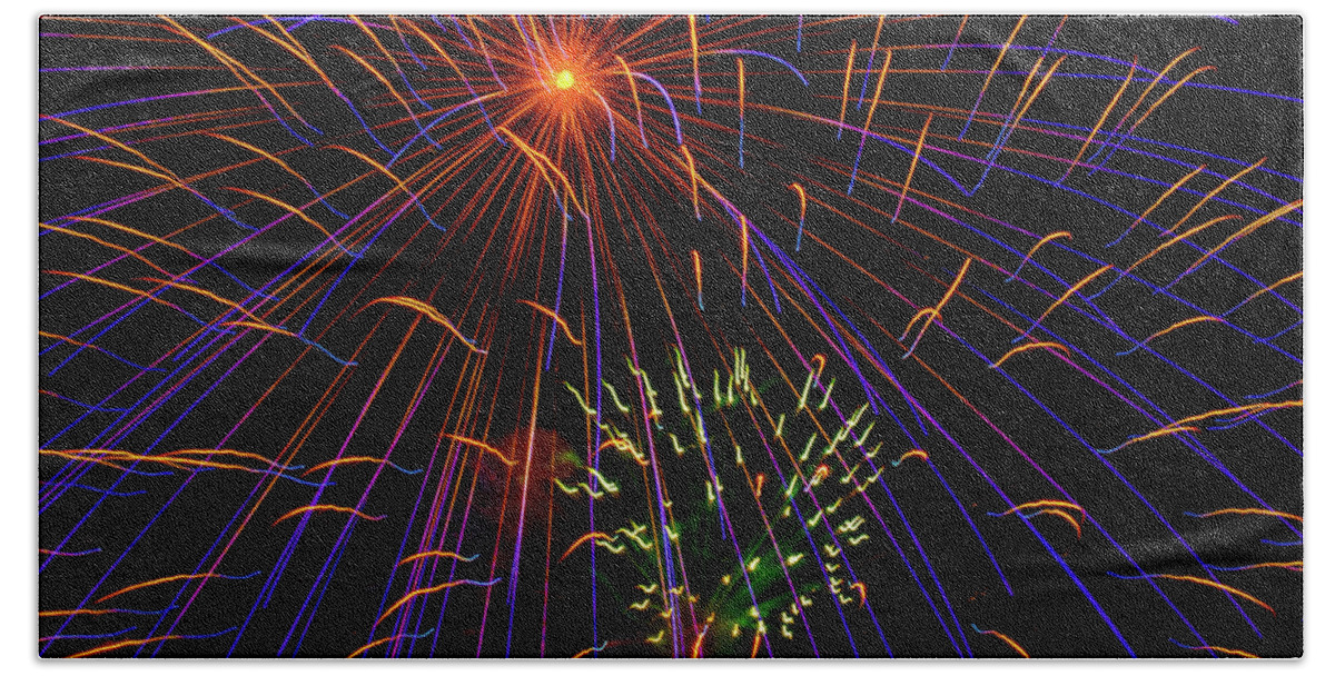 Fireworks In Romeoville Hand Towel featuring the photograph Fireworks in Romeoville, Illinois #9 by David Morehead