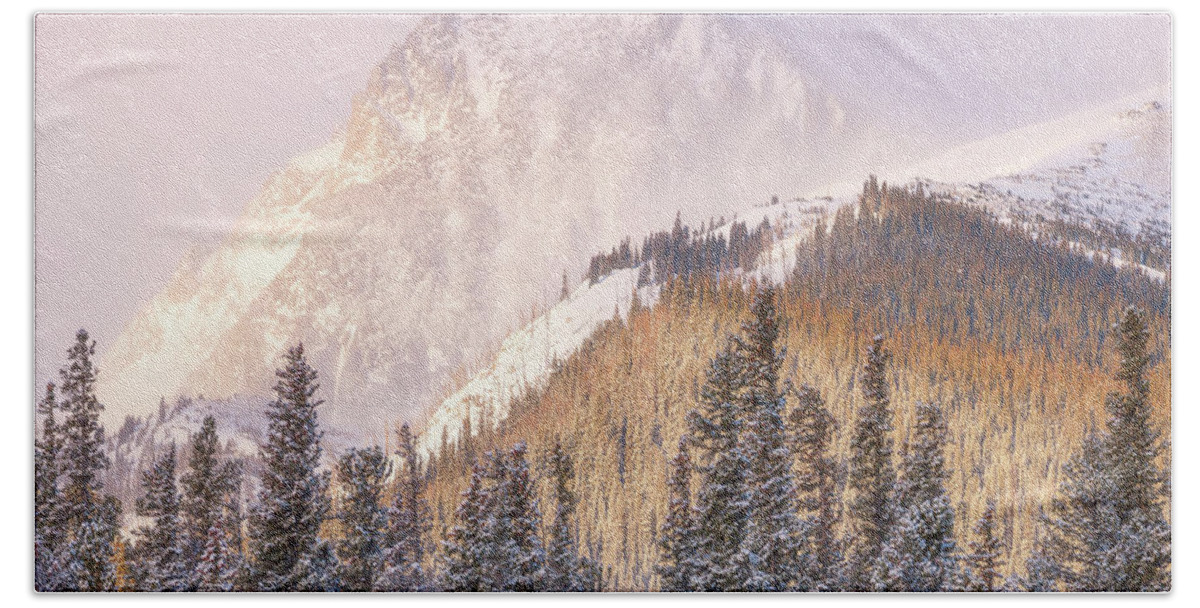 Colorado Hand Towel featuring the photograph A Peak Above by Darren White