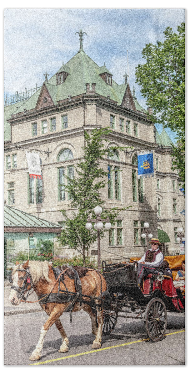 City Bath Towel featuring the photograph A Ride in Qubec City by W Chris Fooshee