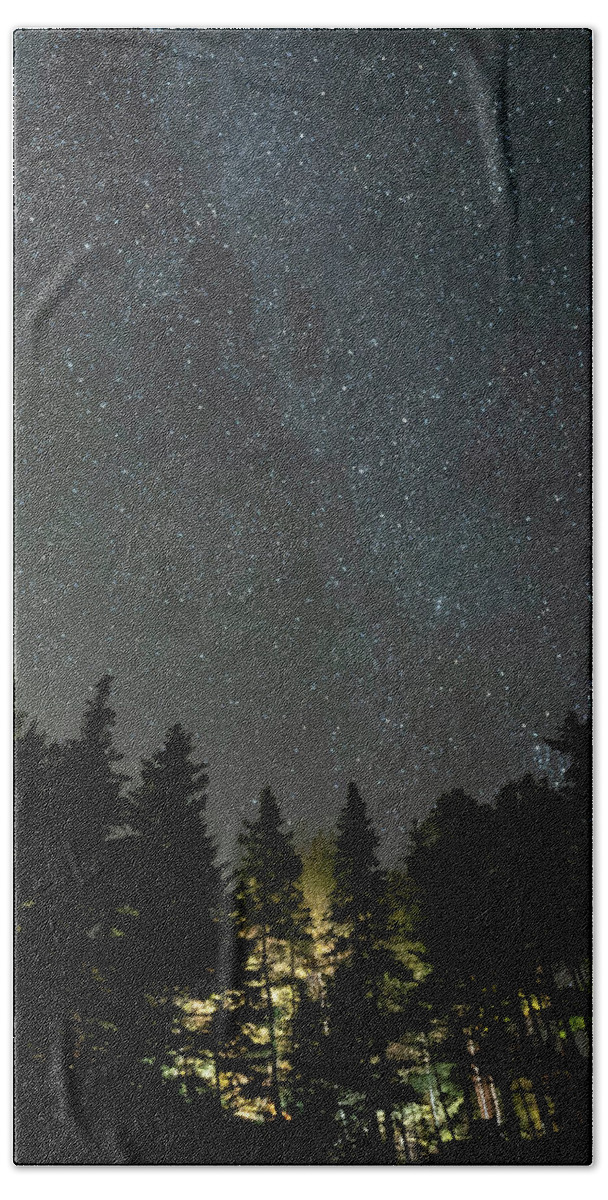 Milky Way Hand Towel featuring the photograph Acadia Milky Way Glow by GeeLeesa