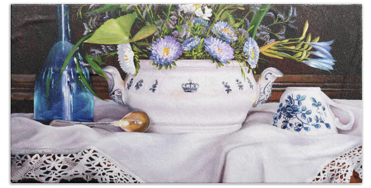 Tea Hand Towel featuring the painting Afternoon Tea by Guido Borelli