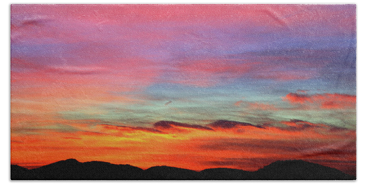 Arizona Hand Towel featuring the photograph Acoustic Sunset - Signed by Gene Taylor