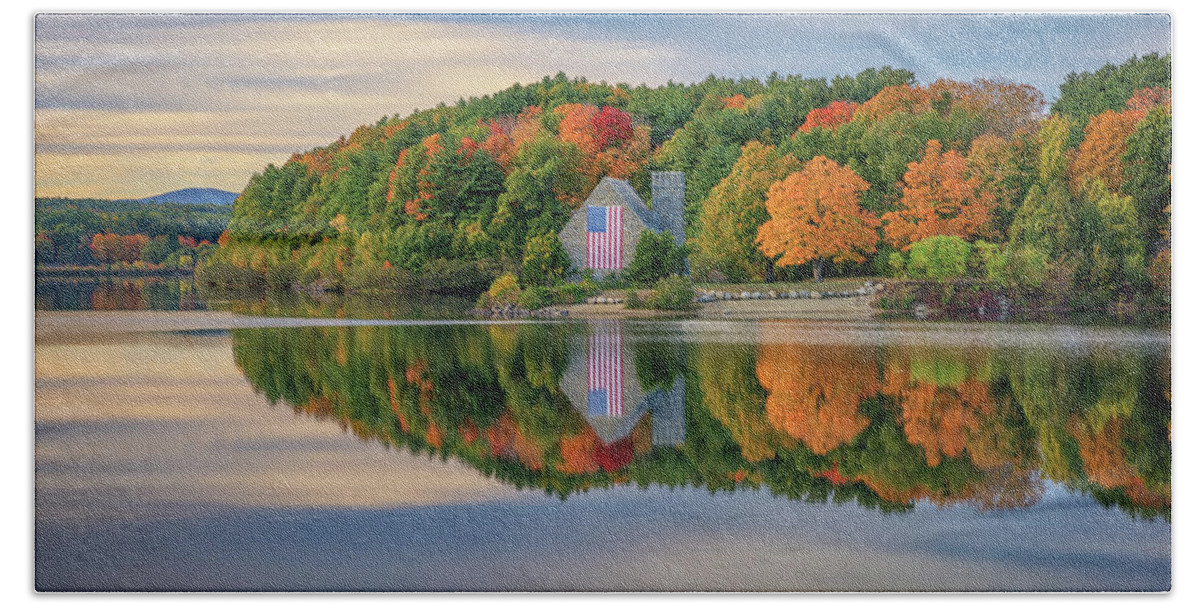 Old Stone Church Bath Towel featuring the photograph Autumn Afternoon at the Old Stone Church by Kristen Wilkinson
