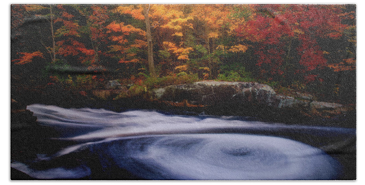 Autumn Bath Towel featuring the photograph Autumn at Rosseau Falls by Henry w Liu