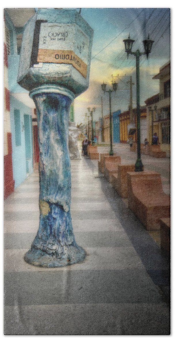 Cuba Bath Towel featuring the photograph Bayamo Painters Avenue 4 by Micah Offman
