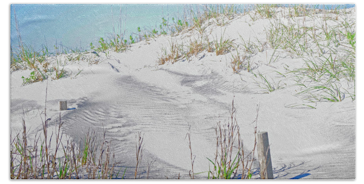 Beach Sand Dune In Florida Coast. Bath Towel featuring the photograph Beach dune by Bess Carter