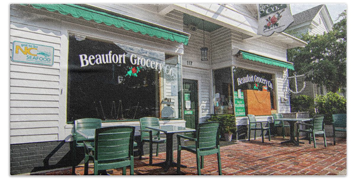 Beaufort Bath Towel featuring the photograph Beaufort Grocery Company - Beaufrot North Carolina by Bob Decker