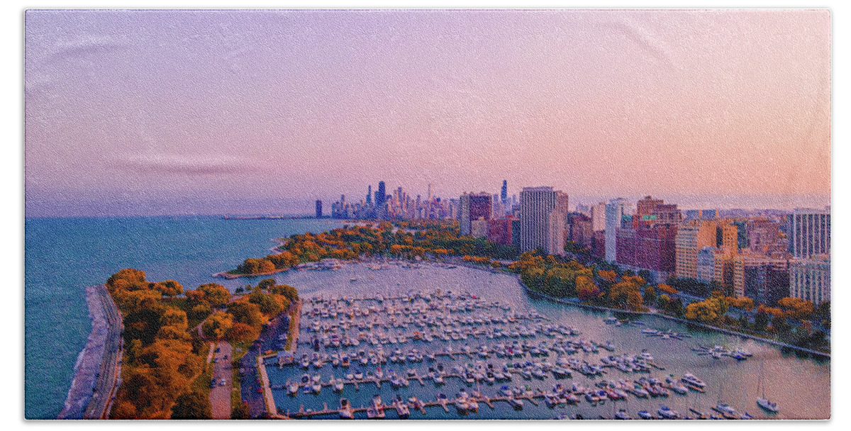 Chicago Bath Towel featuring the photograph Belmont Harbor - Fall by Bobby K