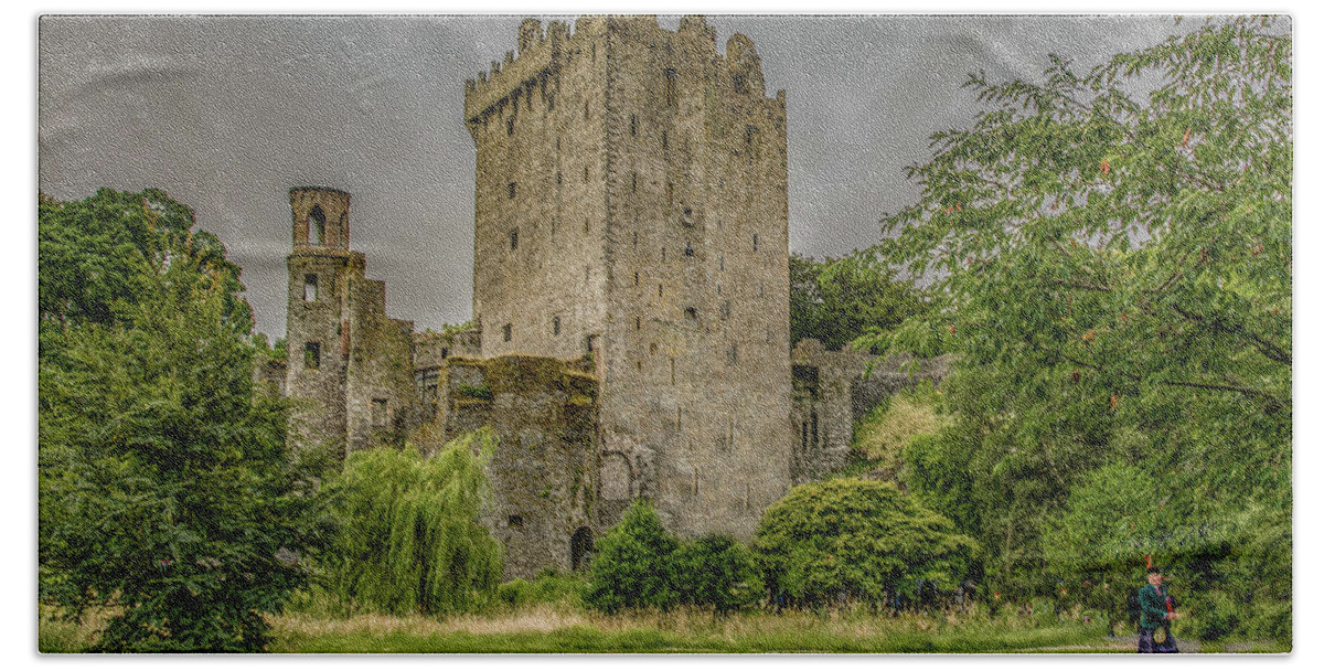 Piper Hand Towel featuring the photograph Blarney Castle by Marcy Wielfaert