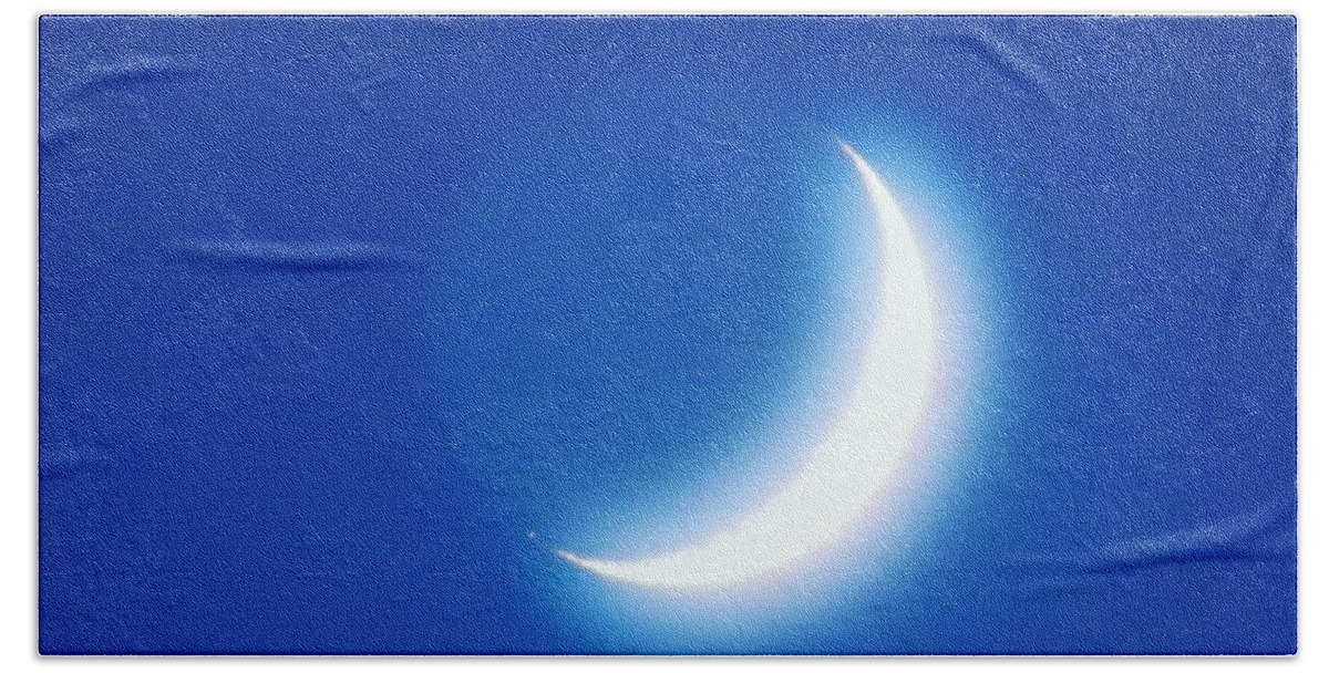  Bath Towel featuring the photograph Blue Moon by Michelle Hauge