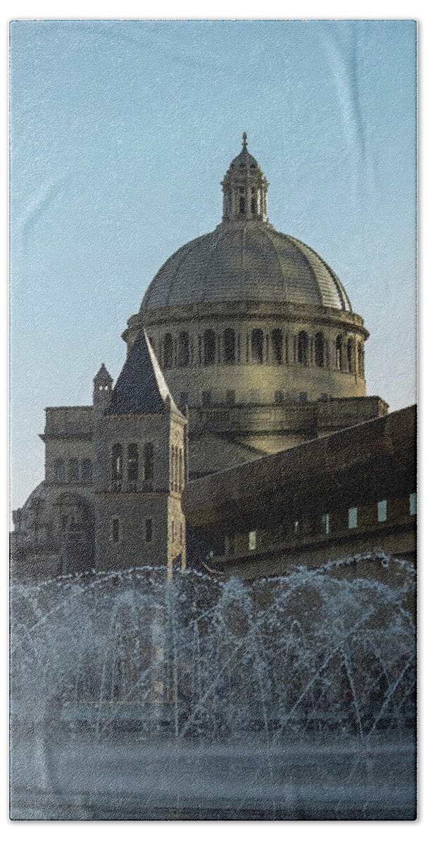 Boston Bath Towel featuring the photograph Boston on a Hot Summer Day by Roberta Byram