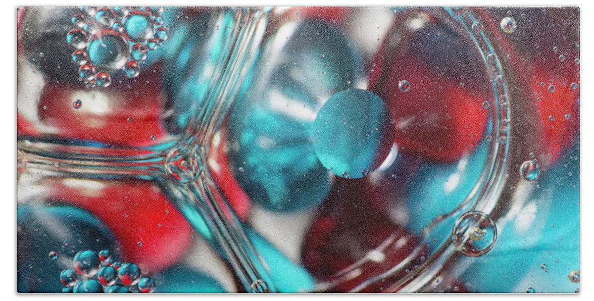 Abstract Bath Towel featuring the photograph Bubbles and beads by Charles Floyd