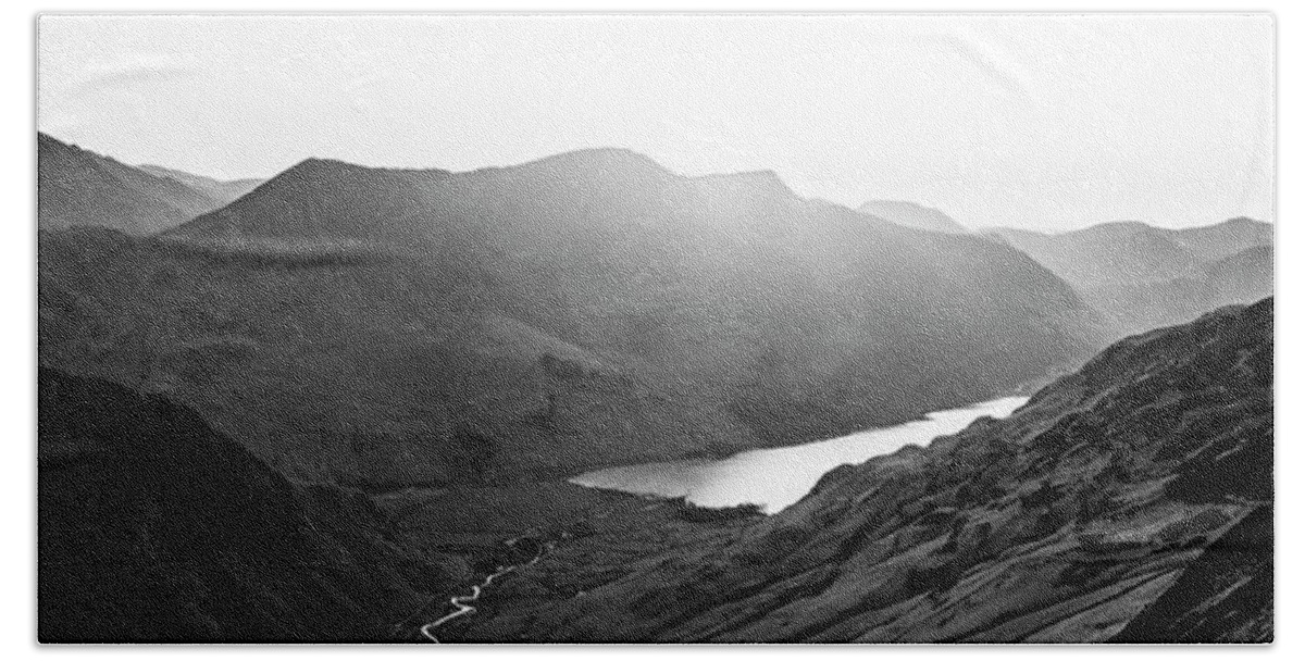 Panorama Bath Towel featuring the photograph Buttermere Valley Lake District Black and White by Sonny Ryse