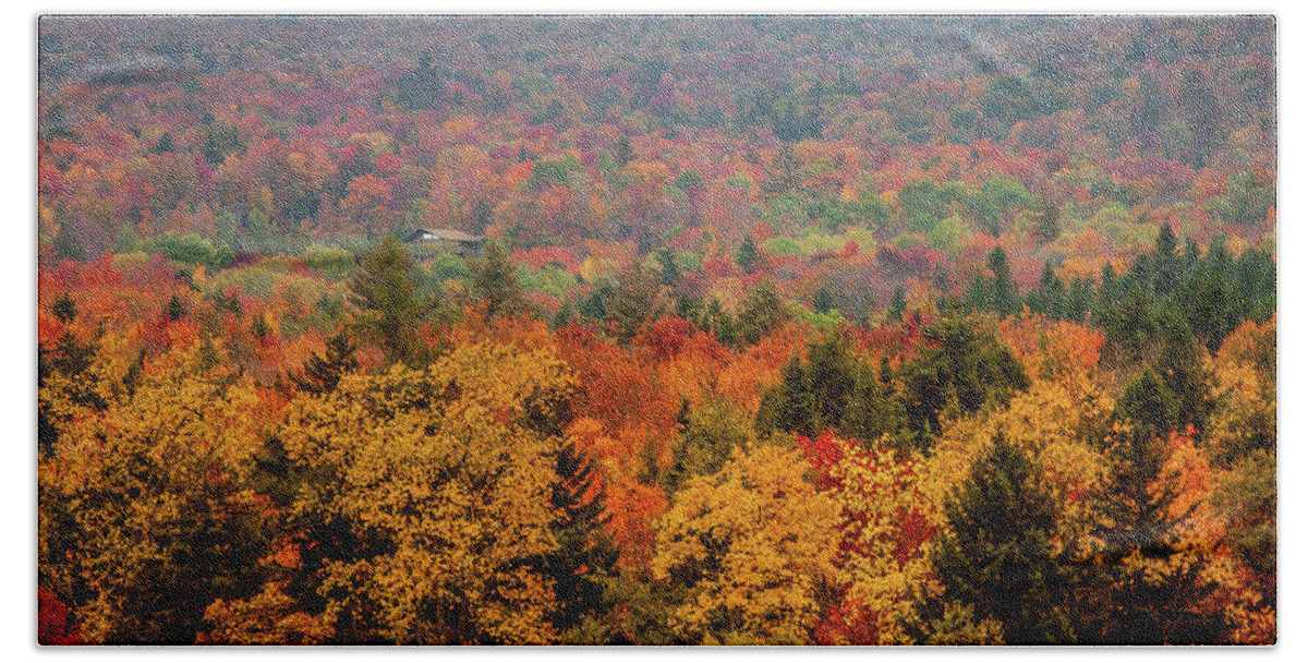 Green Mountains Bath Towel featuring the photograph Cabin in Vermont fall colors by Jeff Folger