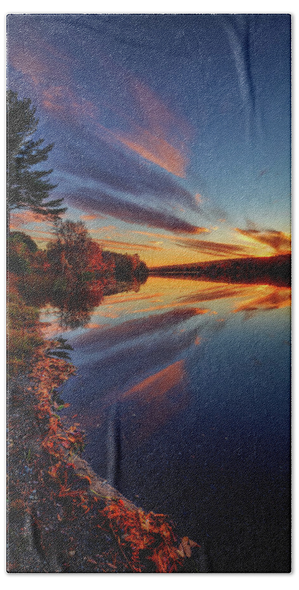 Sunset Hand Towel featuring the photograph Cambridge Pond 34a9020 by Greg Hartford