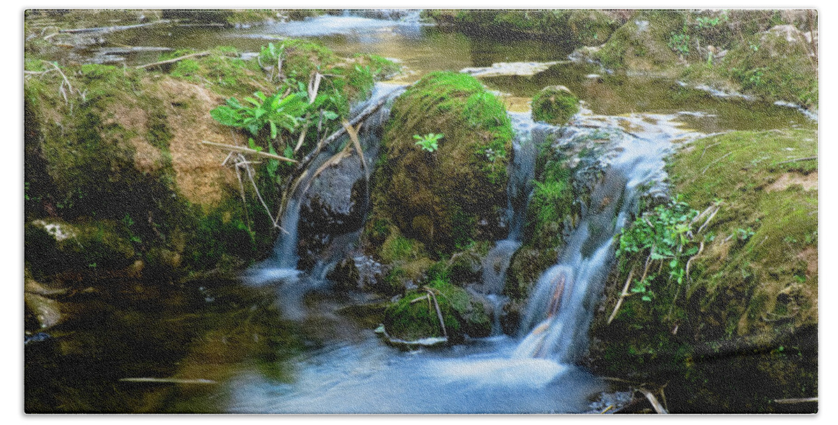 Pego Do Inferno Hand Towel featuring the photograph Cascades in a peaceful creek scenery by Angelo DeVal