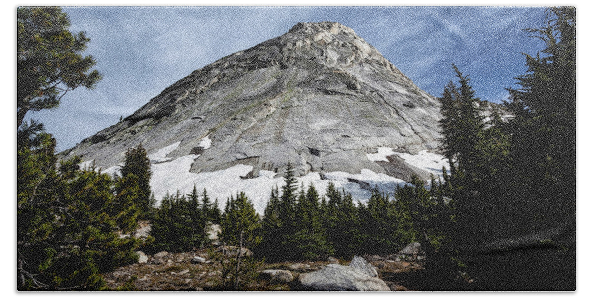 Yosemite Bath Towel featuring the photograph Cathedral Lakes Dome by Gary Johnson
