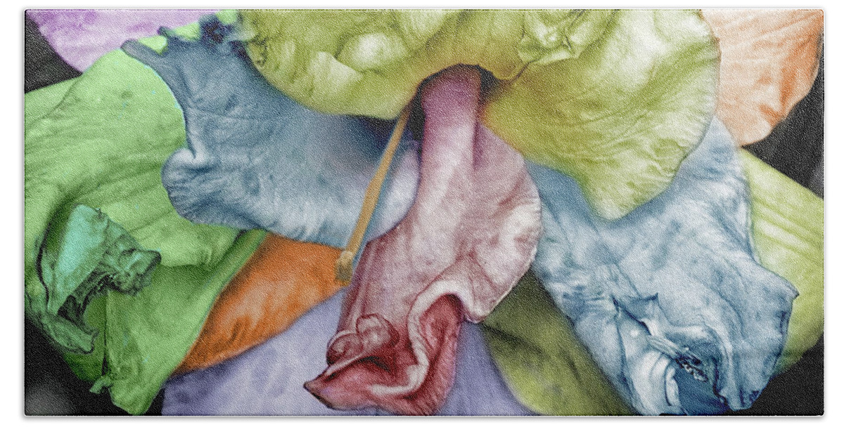 Lily Bath Towel featuring the photograph Colored Lily 2 by M Kathleen Warren