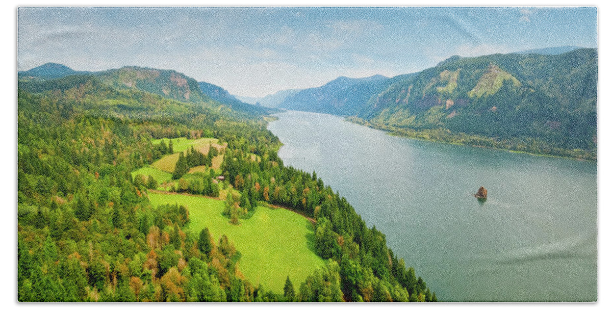 Aerial View Bath Towel featuring the photograph Columbia Gorge from Cape Horn by Jeff Goulden