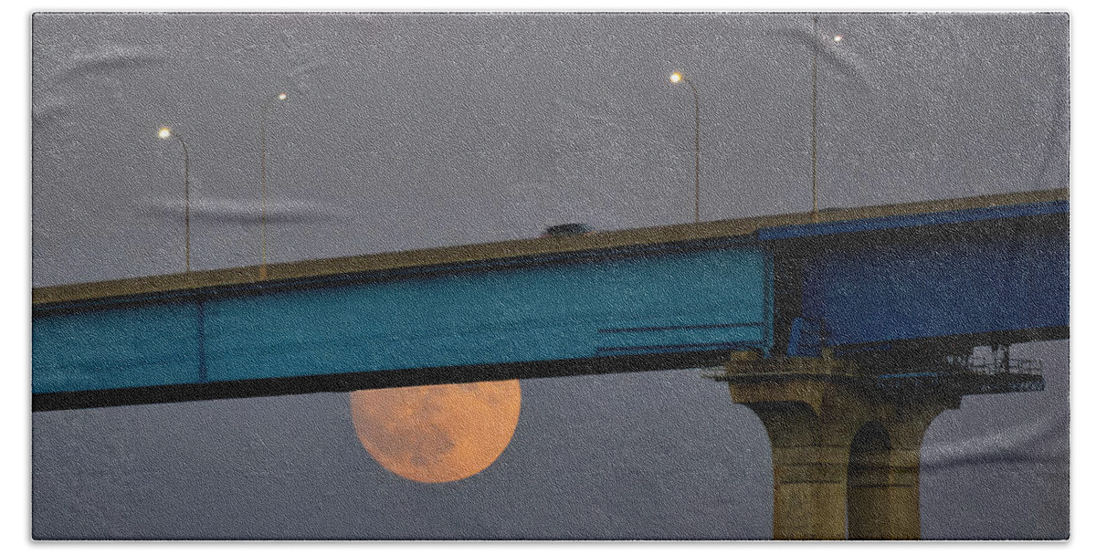 Moon Bath Towel featuring the photograph Coronado Bridge, San Diego by Moris Senegor