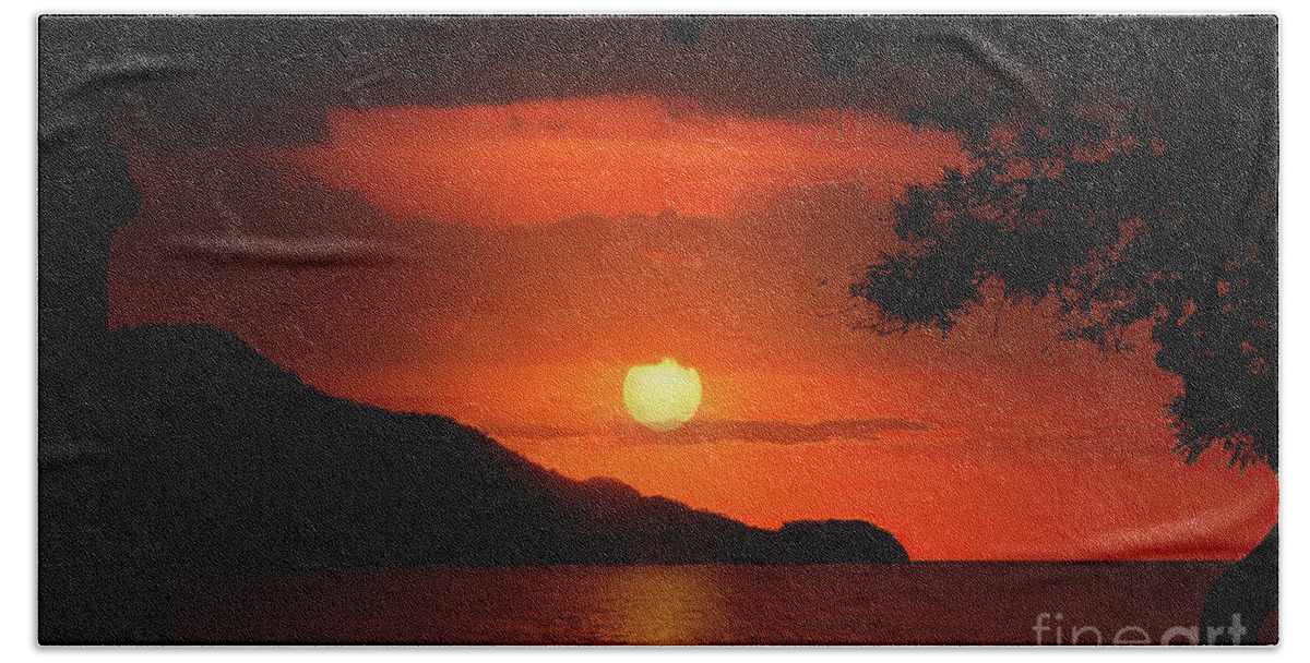 Sunset Hand Towel featuring the photograph CostaRicaSunset by Ed Taylor