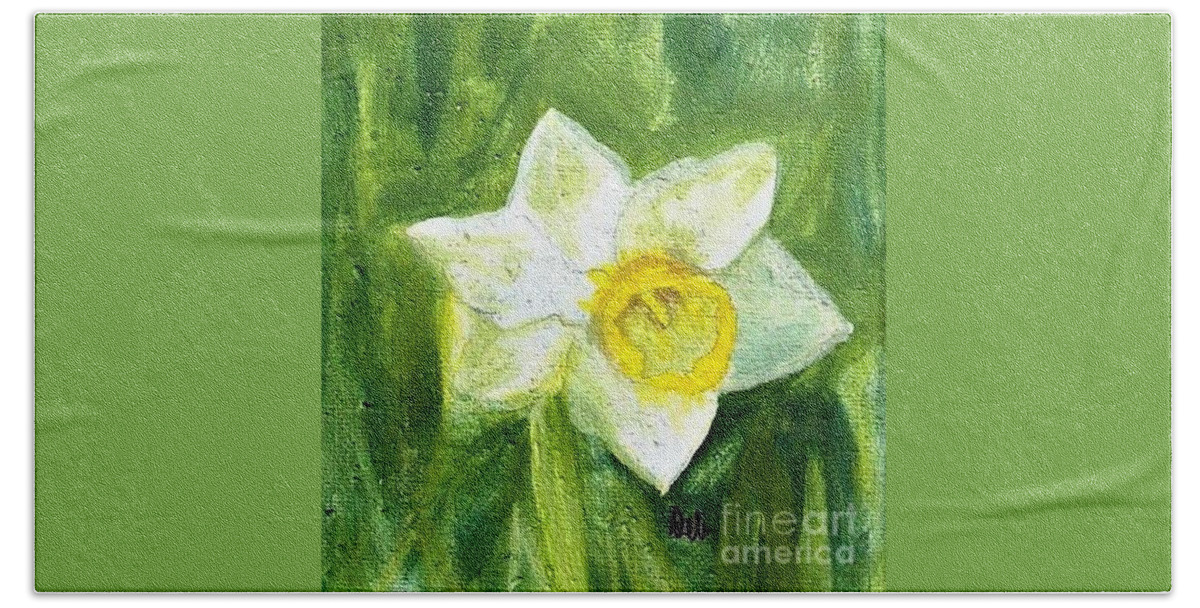 Daffodil Hand Towel featuring the painting Daffodil by Deb Stroh-Larson