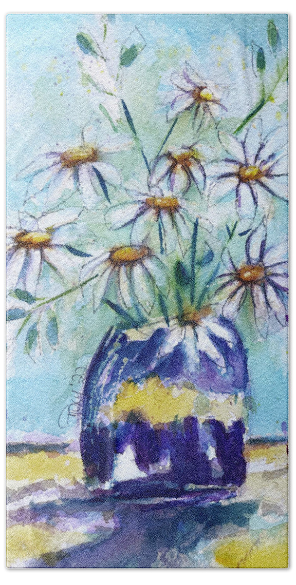 Loose Floral Bath Towel featuring the painting Daisies in a Purple Vase by Roxy Rich