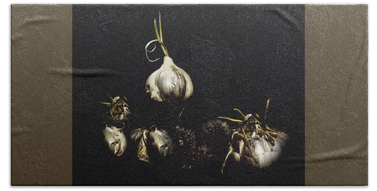 Dark Bath Towel featuring the mixed media Dark Garlic Still Life by Shelli Fitzpatrick