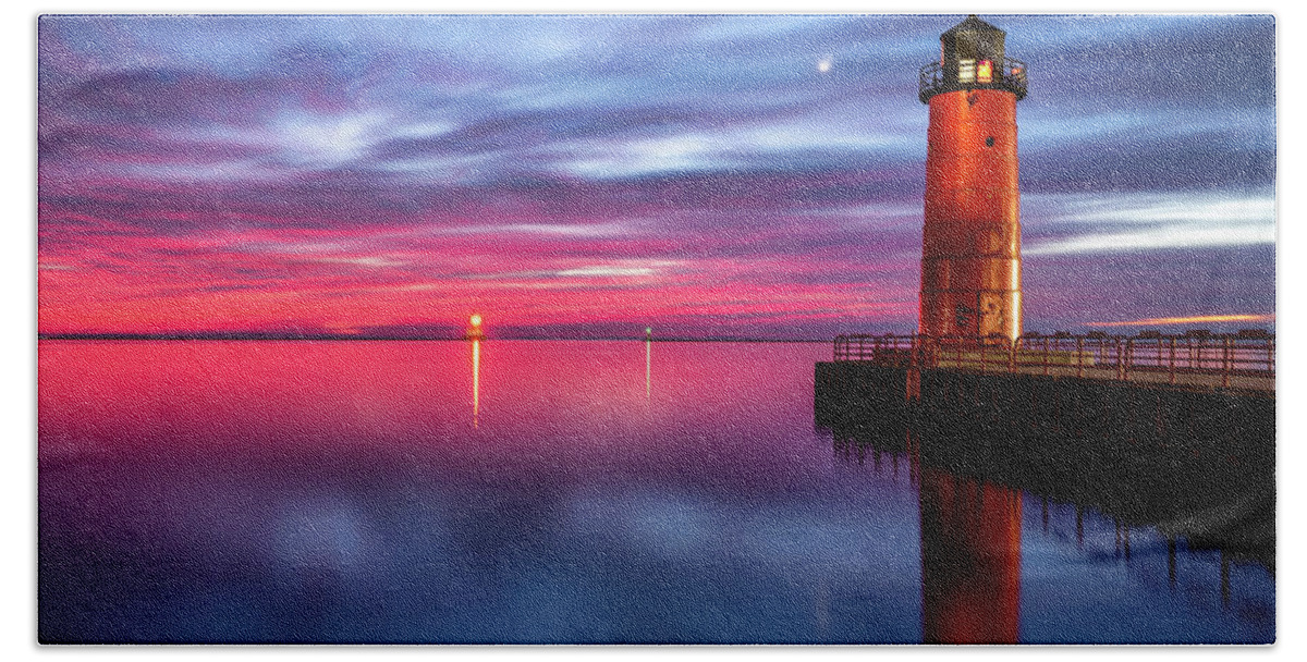 Red Lighthouse Hand Towel featuring the photograph Darkness Before the Dawn by Kristine Hinrichs