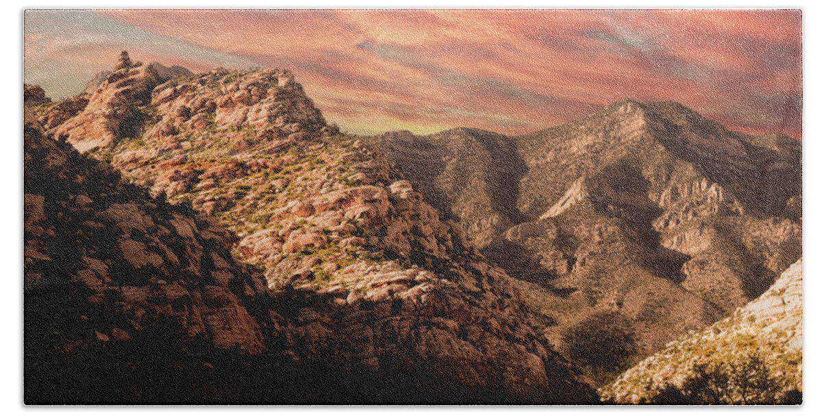Nature Bath Towel featuring the photograph Desert Colors Spring Mountains by Frank Wilson