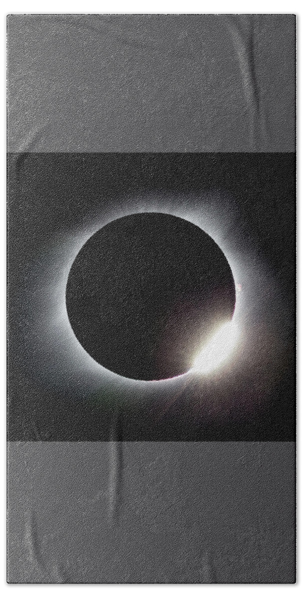 Solar Eclipse Hand Towel featuring the photograph Diamond Ring by David Beechum